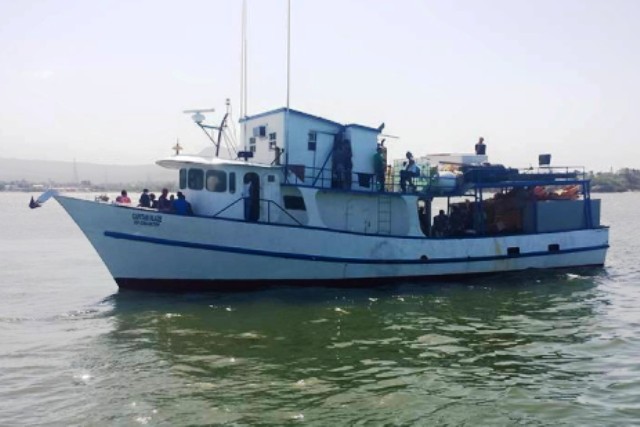 Regresa a Puerto Plata otro grupo de 28 pescadores que tenían tres meses presos en las islas Bahamas