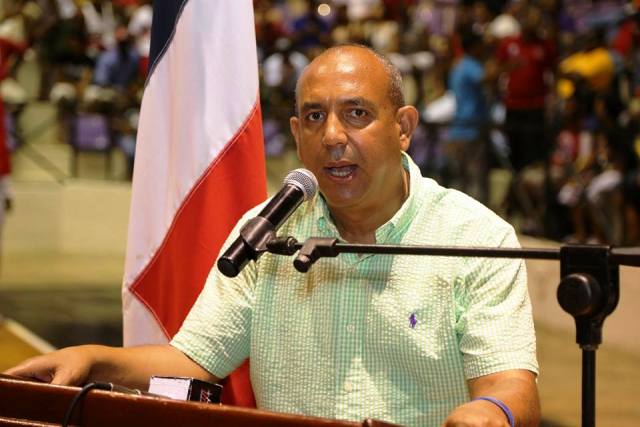  ¡Valla Perla! Félix Castillo llama a Javier Clark a deponer rebeldía y acoger acuerdos sobre candidatura senatorial del PLD