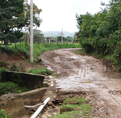 Piden al gobierno ordenar construcción carretera de Barrancón en el municipio de Luperón