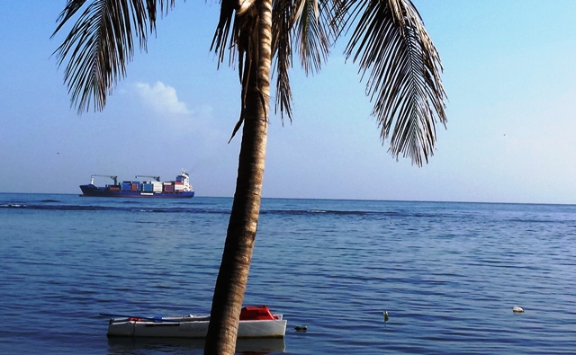 Meteorología informa sistema frontal sobre la costa Norte producirá aguaceros dispersos con tronadas y seguirá ola de calor