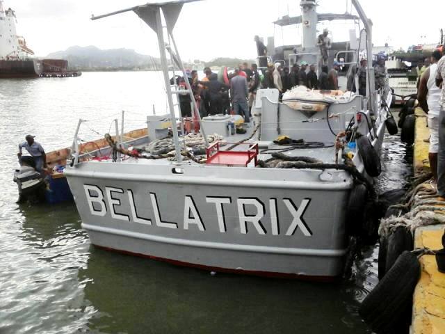 Realizan cambio Zona Naval Norte de Puerto Plata, guardacosta apresa en alta mar 14 viajeros ilegales