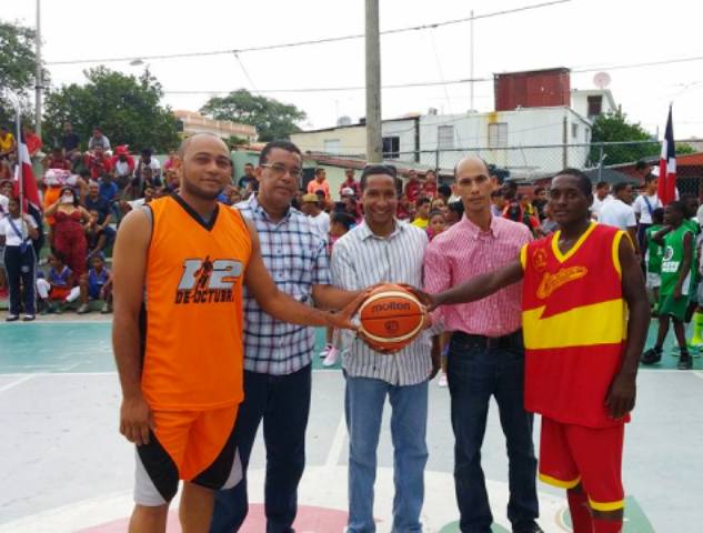 Equipos de Padre Granero y Gustavo Behall triunfan en inicio Liga Provincial de Baloncesto Fernando Ortega Brugal