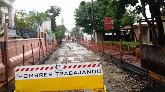 Destruyen calle Duarte de Puerto Plata, a pesar de que hace tres años aún no terminan otras vías intervenidas