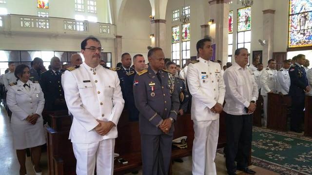 Armada de República Dominicana en Puerto Plata realiza acto religioso en honor a la virgen del Amparo