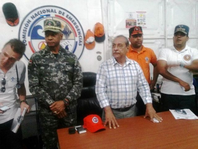 Organismos de socorro en Puerto Plata diseminan voluntarios en carreteras para prevenir accidentes y asistir viajeros