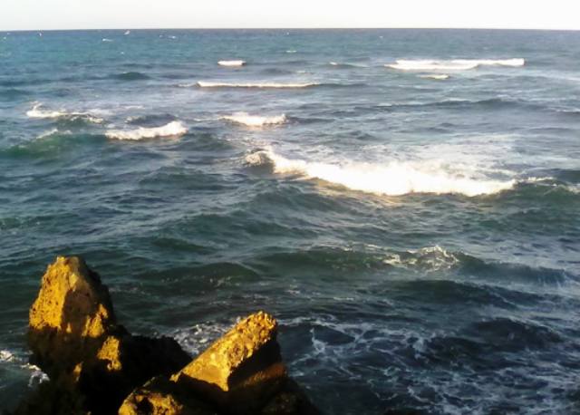 Advierten sobre oleajes anormales en costa atlántica además pronostican escasas lluvias y temperaturas agradables