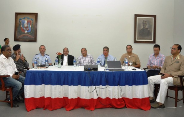 Autoridades de Puerto Plata dejan conformada la comisión preventiva del Zika, gobernador pide colaboración de población