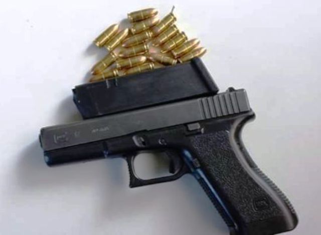 Policía Nacional apresa a tres jóvenes por posesión ilegal de armas de fuego en Puerto Plata