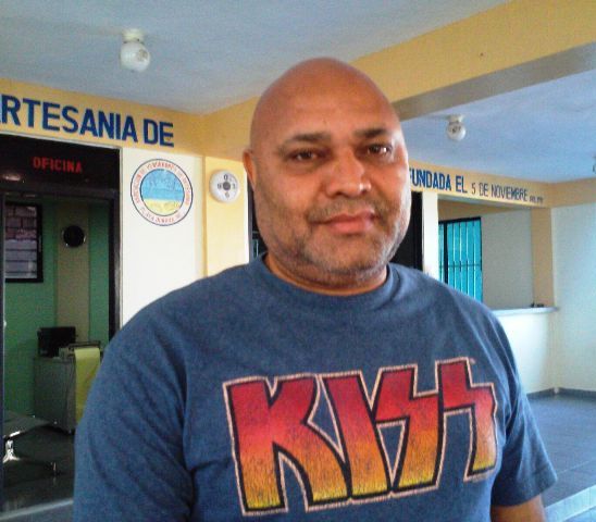  Vendedores de artesanías advierten no permitirán más atropellos por empresario hoteleros de Playa Dorada