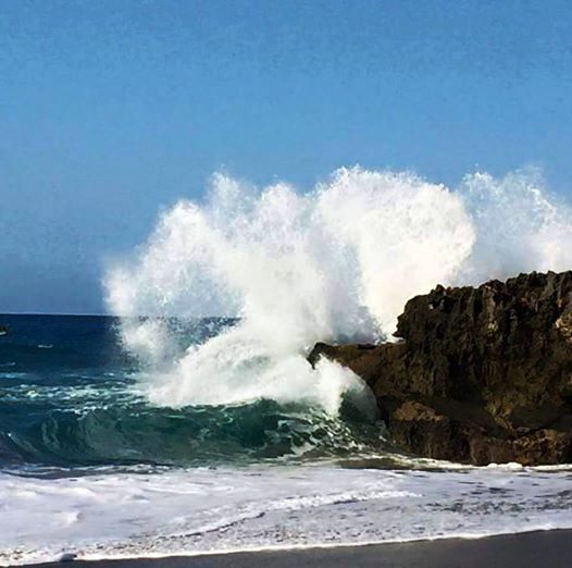 Advierten sobre oleajes anormales en costa Norte, se producirán chubascos  esporádicos  al  final  de la tarde