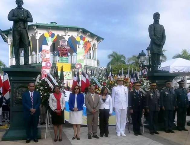 Con diversos actos Puertoplateños celebraron bicentenario del prócer Matías Ramón Mella y el Día de la Bandera