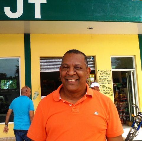 Reeligen a Jhonny Vargas como presidente de la empresa de transporte Javilla Tours