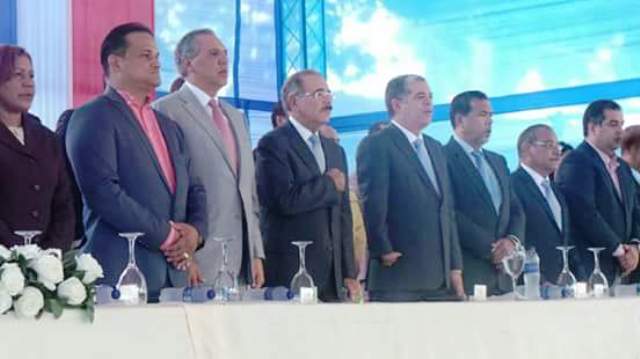 Gobierno Dominicano entrega tres centros educativos con 40 aulas en Puerto Plata