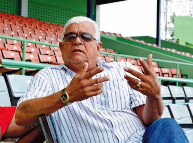 Revelan que grupo empresarial está interesado en colocar alumbrado al estadio de béisbol José Briseño de Puerto Plata