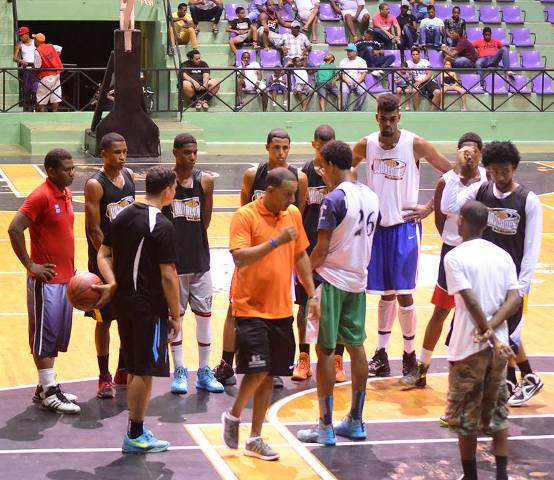 Huracanes del Atlántico jugarán fogueo éste martes contra un equipo de Estados Unidos