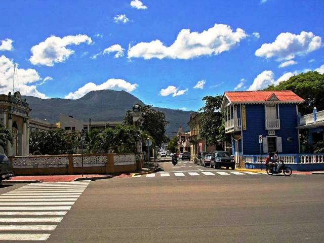 Aseguran que para hoy las temperaturas serán un poco más agradables debido a una vaguada frontal se aproxima al país