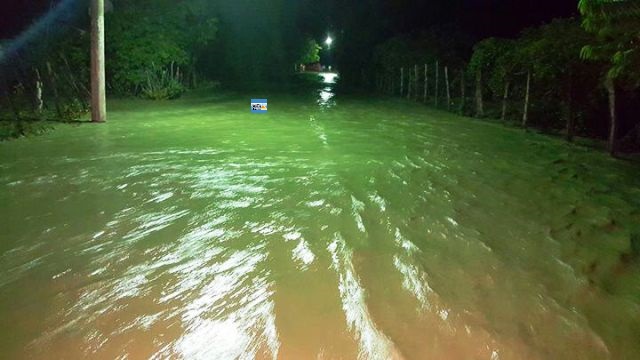 Temporal de lluvias produce desbordamiento de ríos y severas inundaciones en la provincia de Puerto Plata