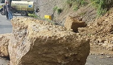Lluvias intensas y ríos desbordados se llevan puente, aíslan comunidades y causan derrumbes en Altamira