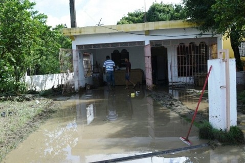 Nuevamente lluvias torrenciales causan daños millonarios en viviendas carreteras y producción en provincia Puerto Plata