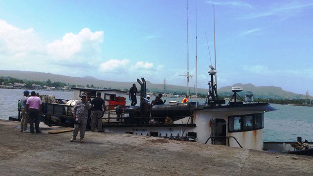 Critican “secuestro” de barco pesquero por parte de la DNCD y la Armada en el muelle de Puerto Plata