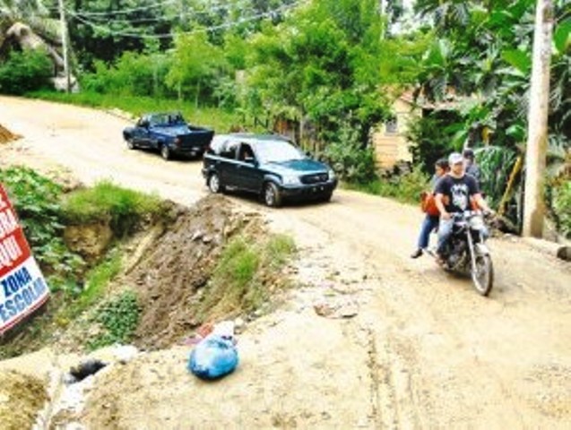 Paralizan trabajos de reconstrucción carretera turística Luperón que une a Puerto Plata con Santiago