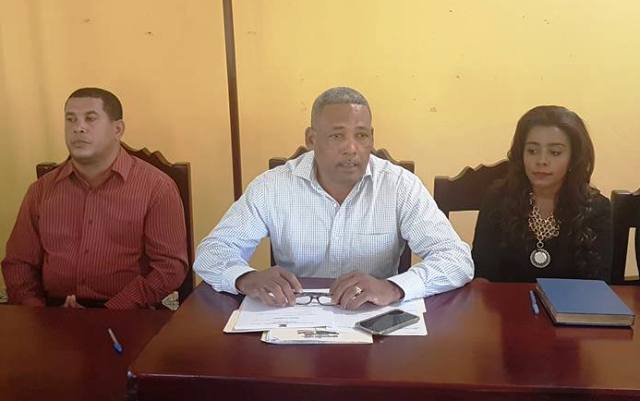 ¡Sopla! Alcaldes de Villa Isabela y Luperón aseguran recibieron cabildos ahogados en deudas y sin un centavo