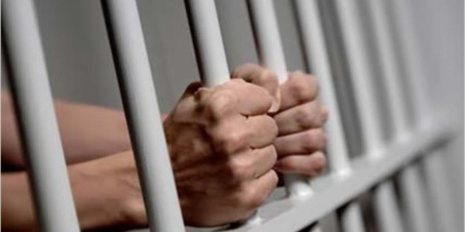 Imponen prisión preventiva por seis meses a estadounidense acusado de ultrajar una menor