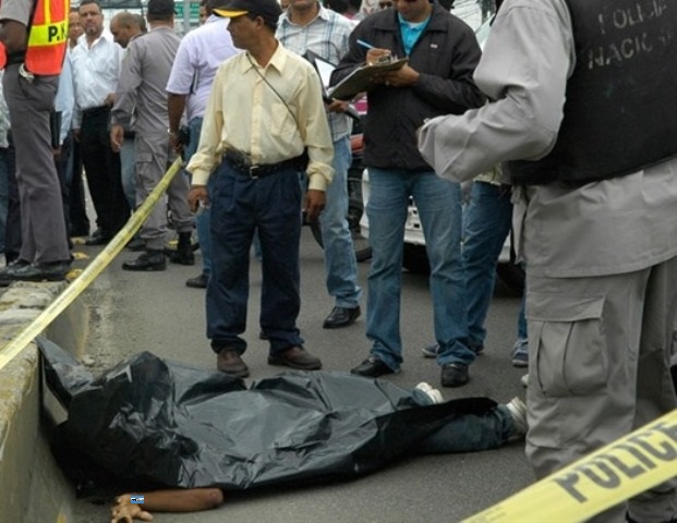 ¡Trágica! Encuentran muerto a enajenado mental en plena avenida Manolo Tavarez Justo de Puerto Plata
