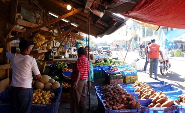 Productos de consumo básico han experimentado alzas en los últimos días, consumidores pegan el grito al cielo