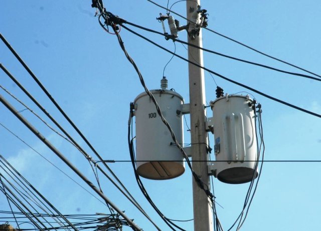 Tandas de apagones han regresado a sectores parte baja de Puerto Plata, situación alborota población