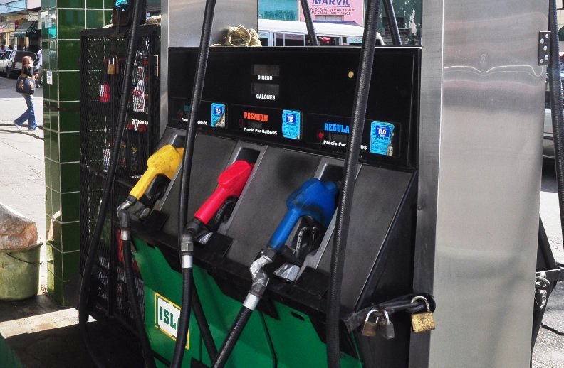 ¡Viernes de Pesadilla! Gobierno sube las gasolinas y el gasoil, le baja cuatro pesos al GLP