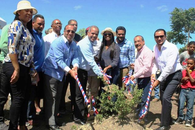 Gobierno iniciará construcción planta procesadora de frutas en Belloso de Luperón
