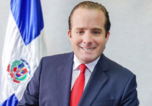 Senador Paliza somete proyecto de ley para declarar a Puerto Plata provincia ecoturistica