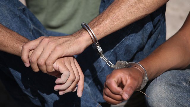 Apresan en San Marcos a un haitiano y un menor por atracar una mujer para despojarla de un celular