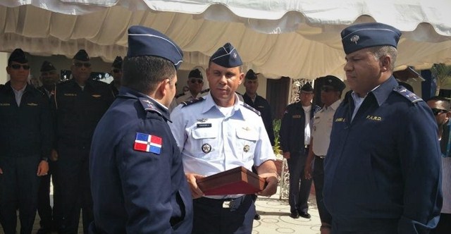 Realizan traspaso de mando en comandancia de la Base Aérea de Puerto Plata, asume coronel Severino Santana