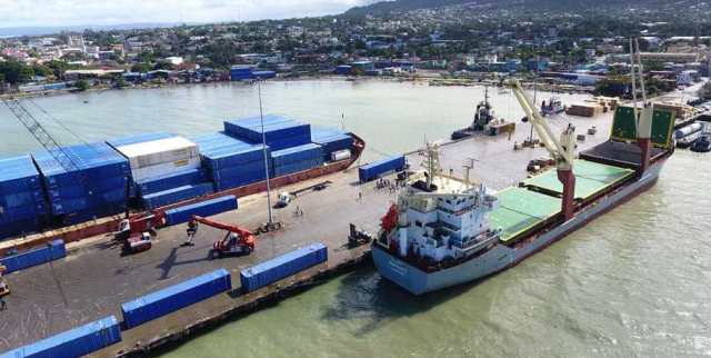 Obrero resulta herido al caerse de un contenedor en el muelle de Puerto Plata, apresan sujeto ingreso a robar en residencia