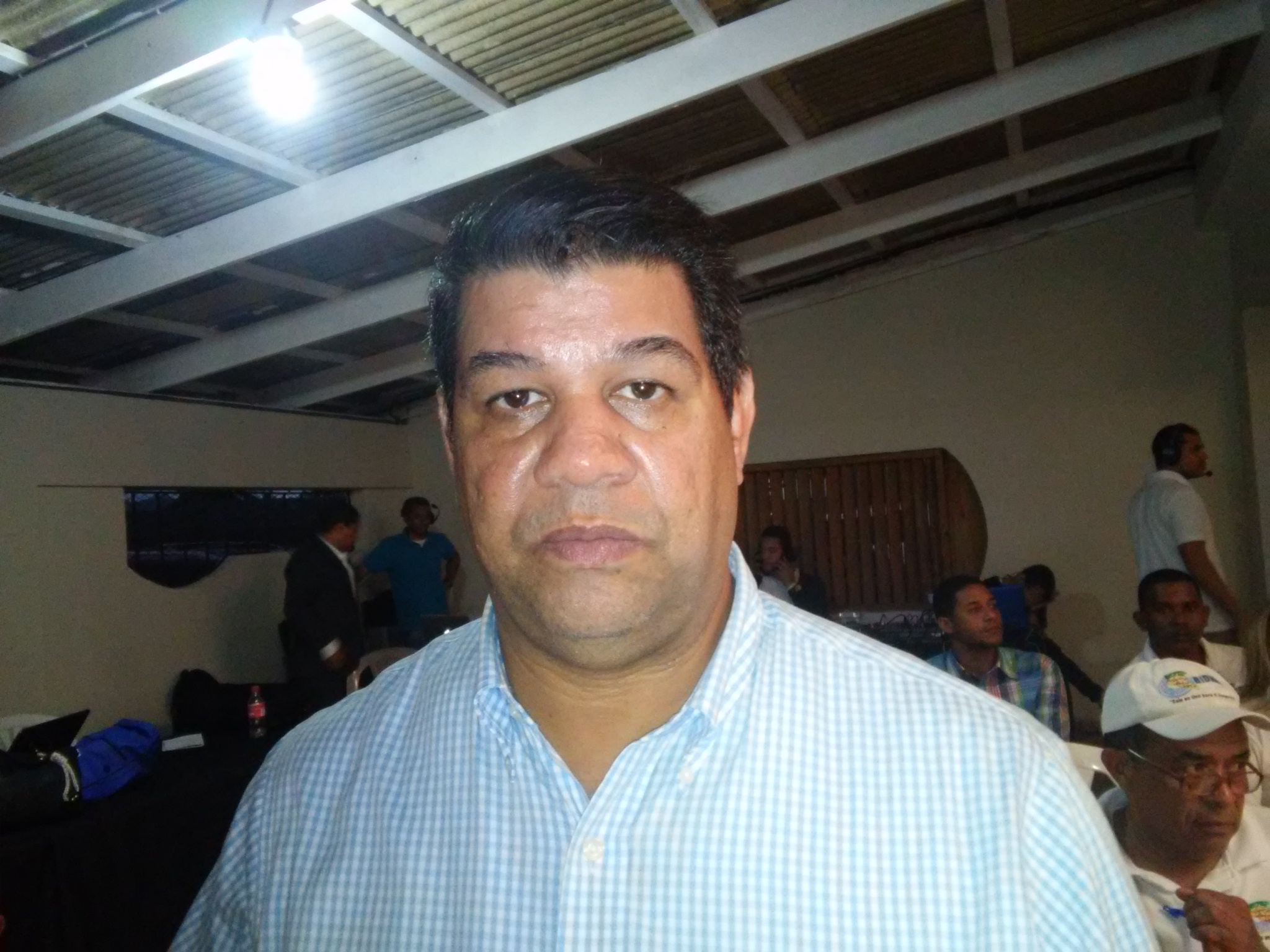 Destacado empresario de la parte oeste de Puerto Plata se queja por abandono oficial histórico al municipio de Villa Isabela