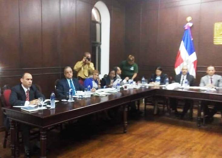 Propuesta privatización recogida de basura vuelve a encontrar repulsiva en concejales del cabildo municipal San Felipe de Puerto Plata