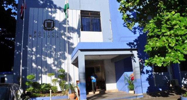 Apresan hombre por prenderle fuego a una vivienda en Guananico y detienen dos jóvenes en Puerto Plata por atracar turista en un hotel de Cofresí