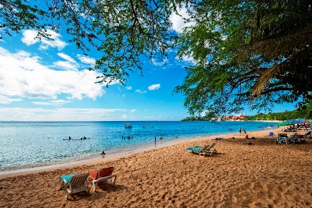 Pronostican buen tiempo con temperaturas calurosas, onda tropical y vaguada causaran chubascos aislados en la tarde