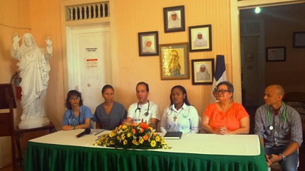 Médicos especialistas de Nueva York realizan jornada de asistencia gratuita por seis días en comunidades de Puerto Plata