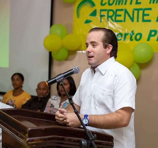 Según encuesta José Paliza del PRM ganaría con amplia ventaja senaduría de Puerto Plata a Javier Clark del PLD