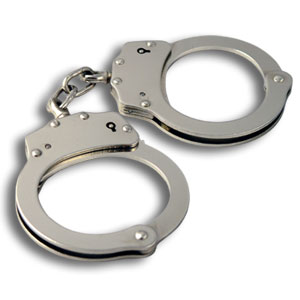 Policía detiene a dos sujetos en Cabarete y Puerto Plata tras ocuparles porciones de estupefacientes