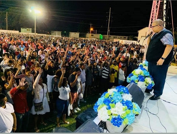 Dos ex reguetoneros boricuas convertidos al Evangelio predicaron en evento cristiano de Puerto Plata
