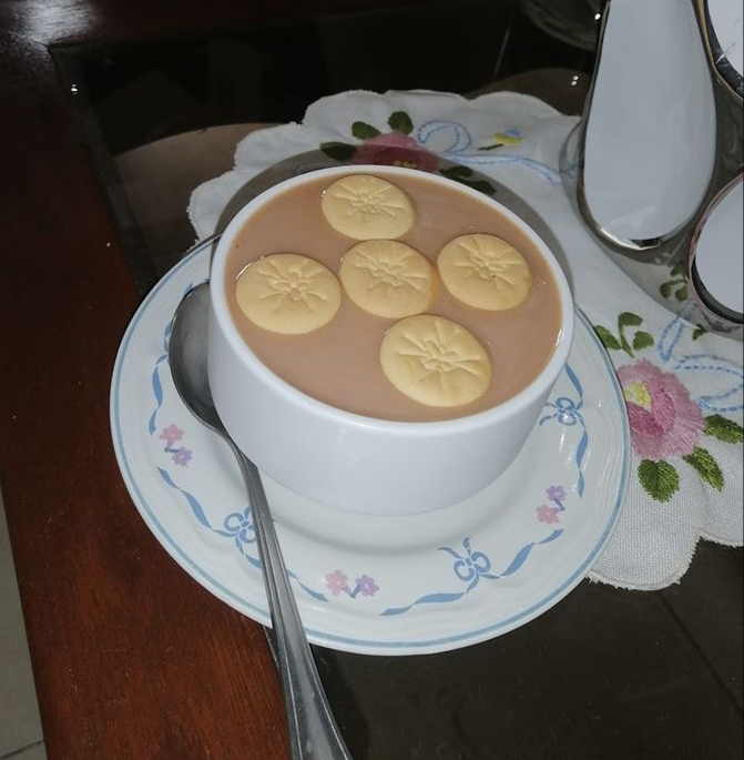 En medio del temor por el COVID-19 puertoplateños prepararon las sabrosas habichuelas con dulce