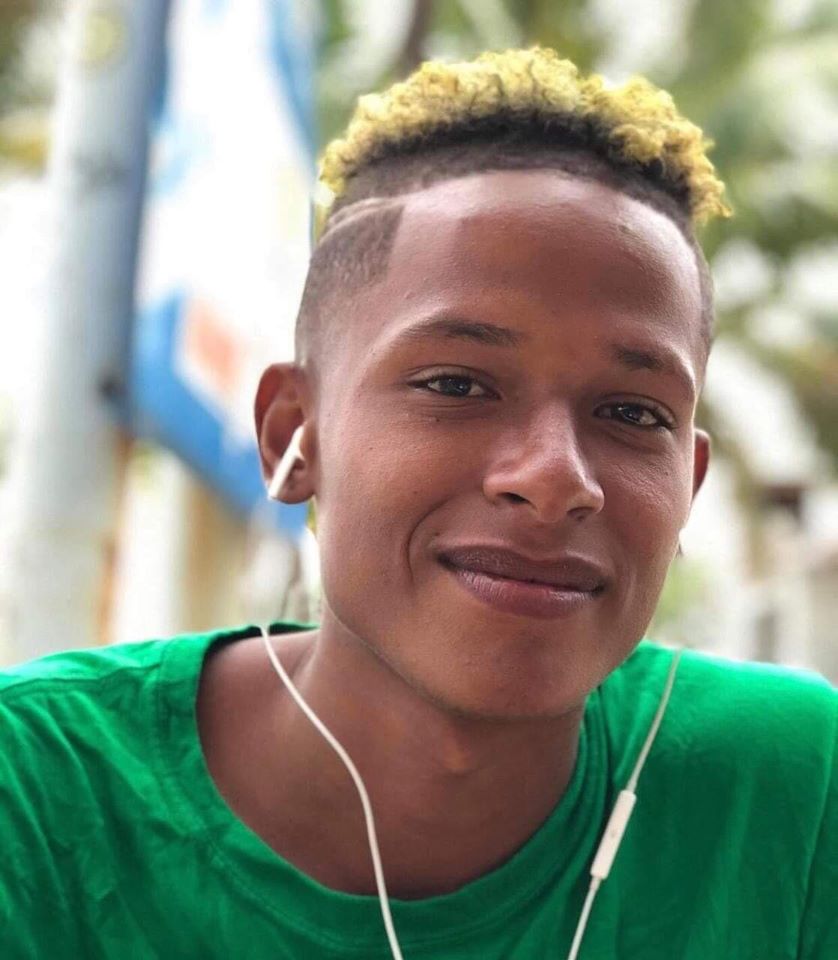 Investigan caso joven encontrado ahorcado dentro de su vivienda en sector de Cabarete.