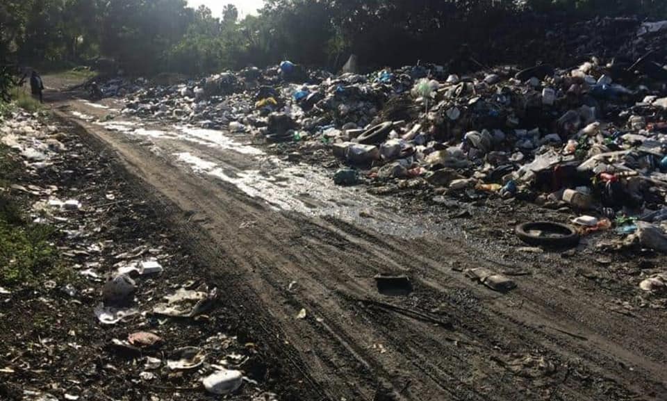 Residentes en comunidad Martín Alonzo denuncian vertedero de basura es una grave problemática