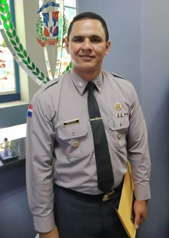 Puertoplateño es ascendido a general de brigada de la PN por un retenido decreto del Poder Ejecutivo