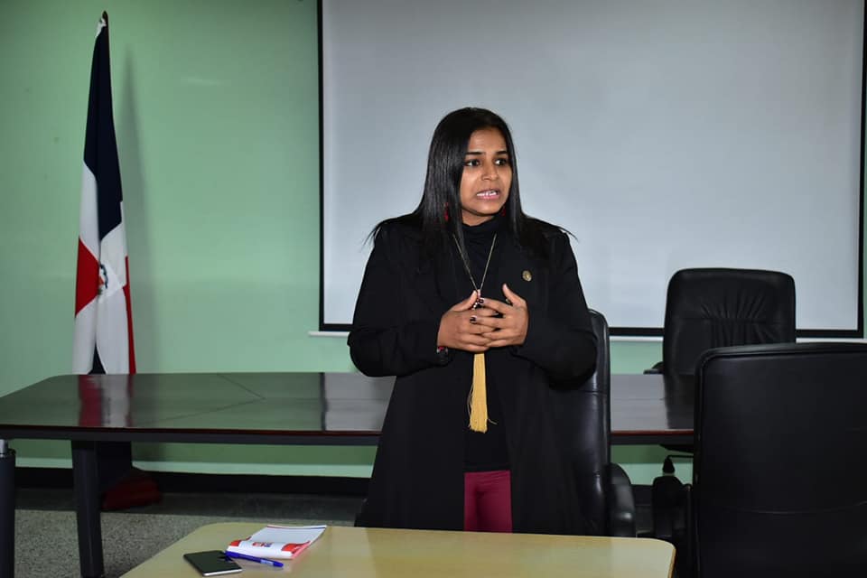 Regional 11 de Educación en Puerto Plata toma medidas preventivas del Coronavirus en planteles