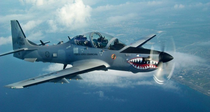 Causó alboroto en población de Puerto Plata vuelo rasante de avión militar sobre parte urbana